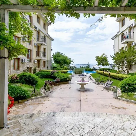 Royal Bay - Private - Bsr - 1 Apartmán